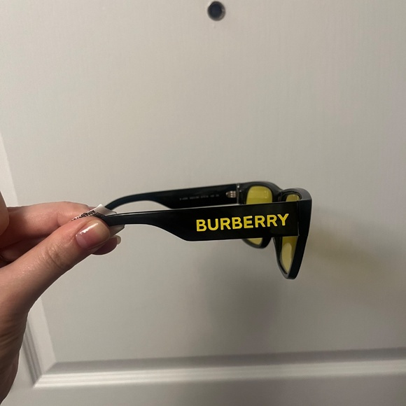 Burberry KNIGHT BE4358 Black/Yellow Sunglasses - Picture 6 of 7